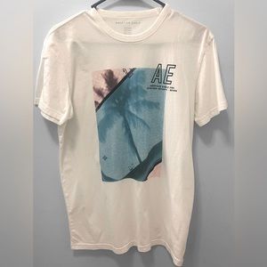 ▪️American Eagle Men’s T-shirt. Size X-small.
